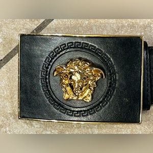 Authentic Womens RARE Versace belt brand new worn twice